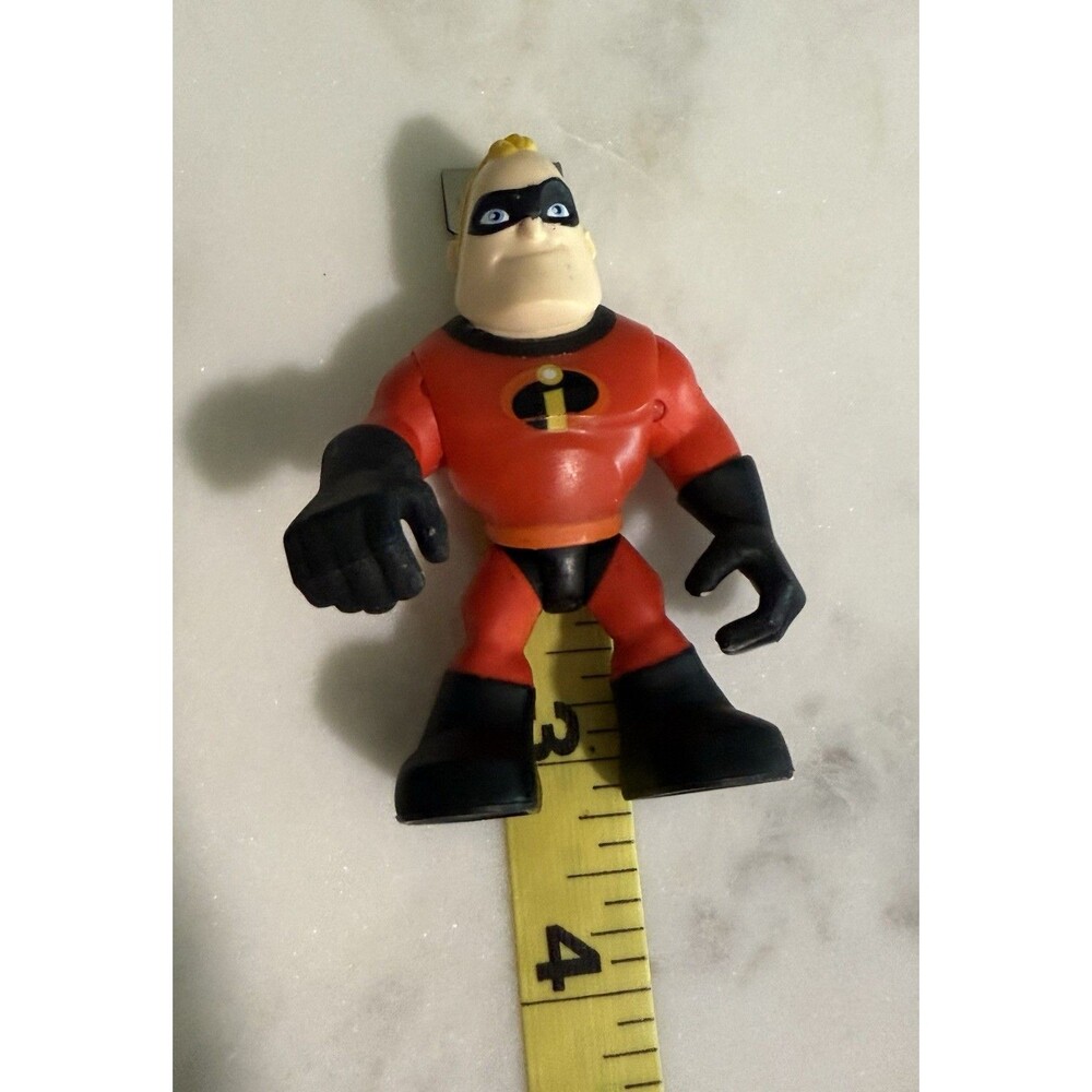Disney Pixar INCREDIBLES 2 Junior Supers - Mr. Incredible & Edna Figures - Picture 6 of 12